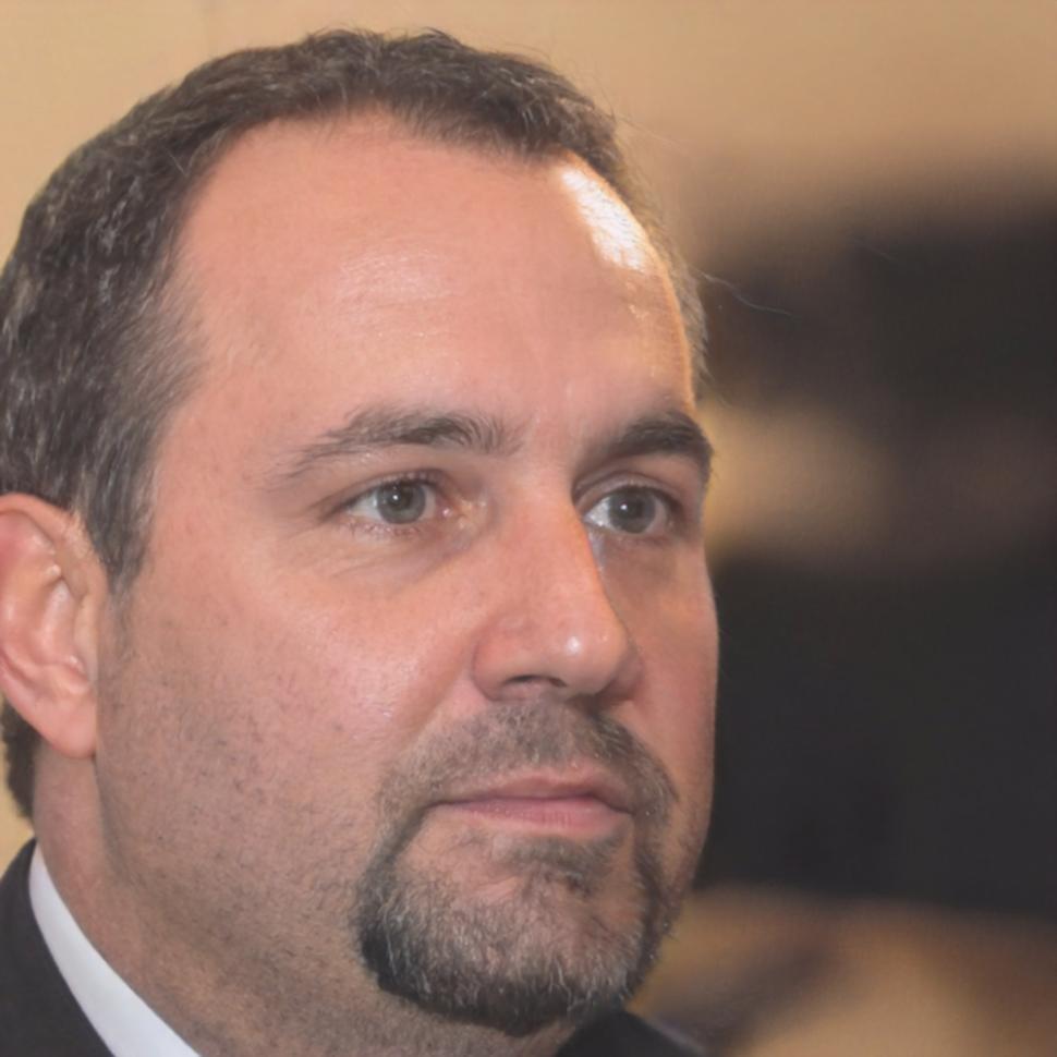 Professeur Laurent Dubois